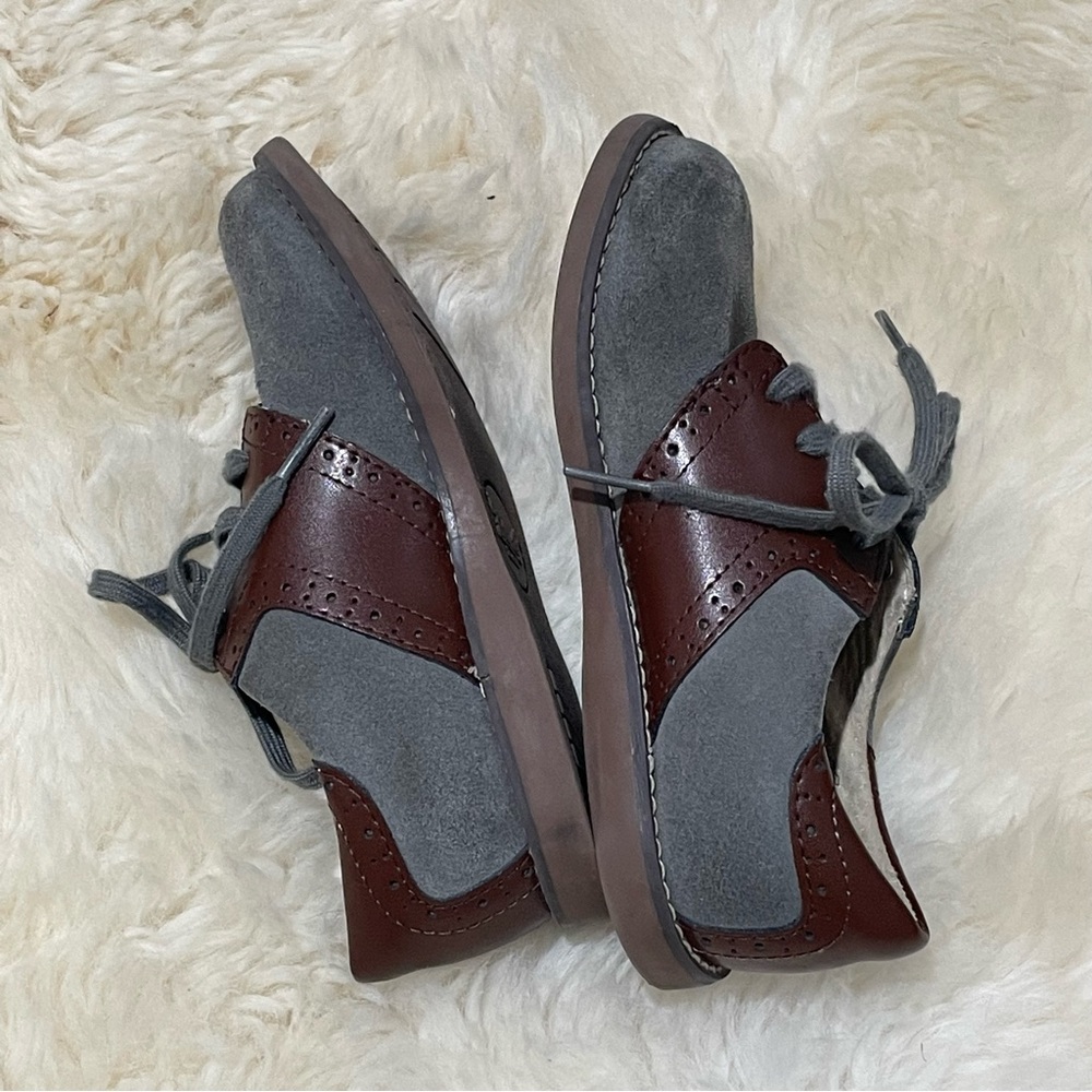 Footmarks
Boy Oxfords Shoes
Arch Support
Custom Fit Sistem
Size 12.5 - Picture 4 of 8